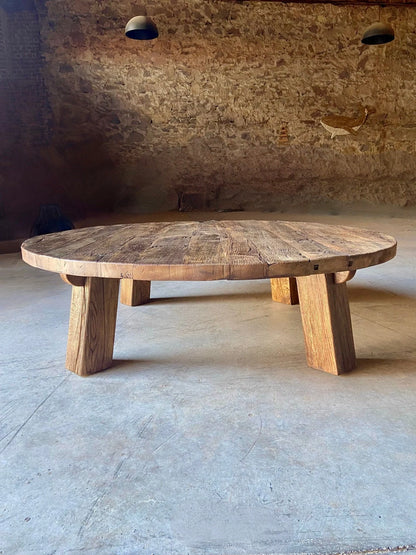Reclaimed Barn Wood Coffee Table – Rustic round Handmade Living Room Furniture
